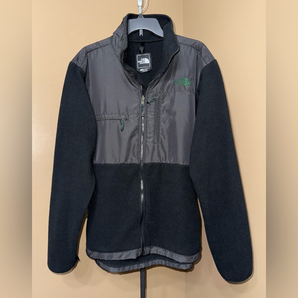 The North Face Men's Black & Dark Gray Jacket Size XL